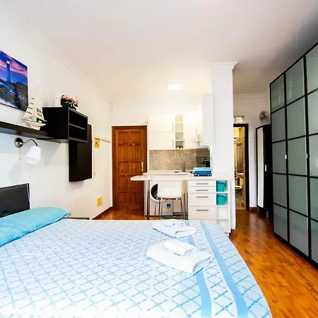 Casa Canteras لاس بالماس دي غران كاناريا
